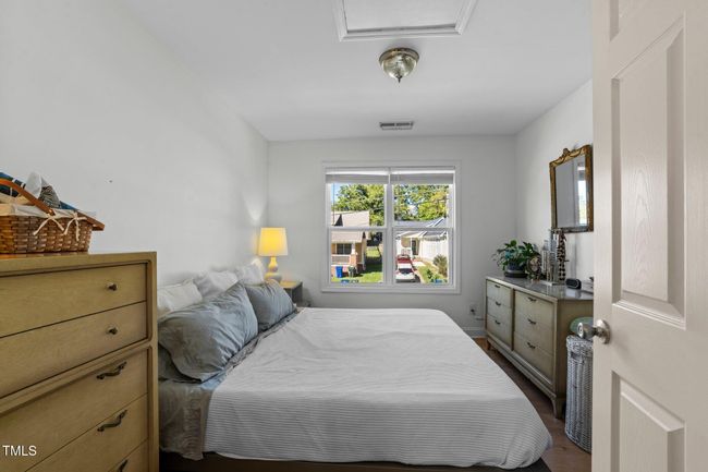 215 Haywood - 22 Interior | Image 22