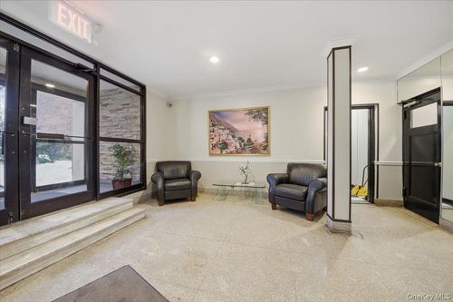 apt-3e-2244 Bronx Park E, Bronx, NY, 10467-7516 | Card Image