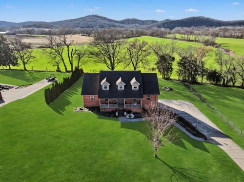 48 Fox Run Ln, Carthage, TN, 37030-1781 | Card Image