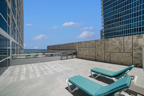 604-6801 Collins Ave, Miami Beach, FL, 33141-3243 | Card Image