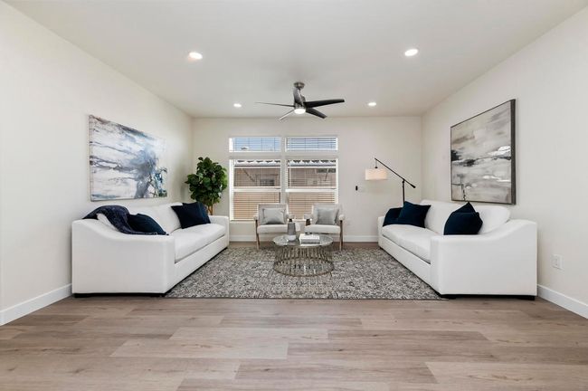 13-Living Room | Image 10