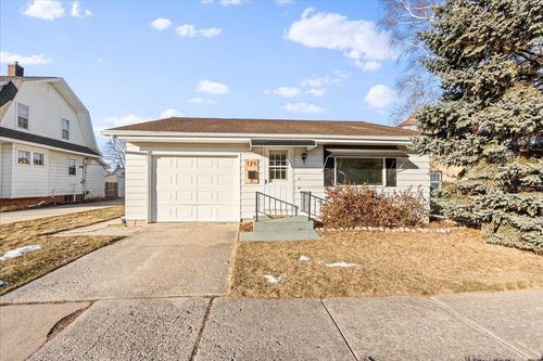 125 Rochester Drive, Sheboygan Falls, WI, 53085 | Card Image