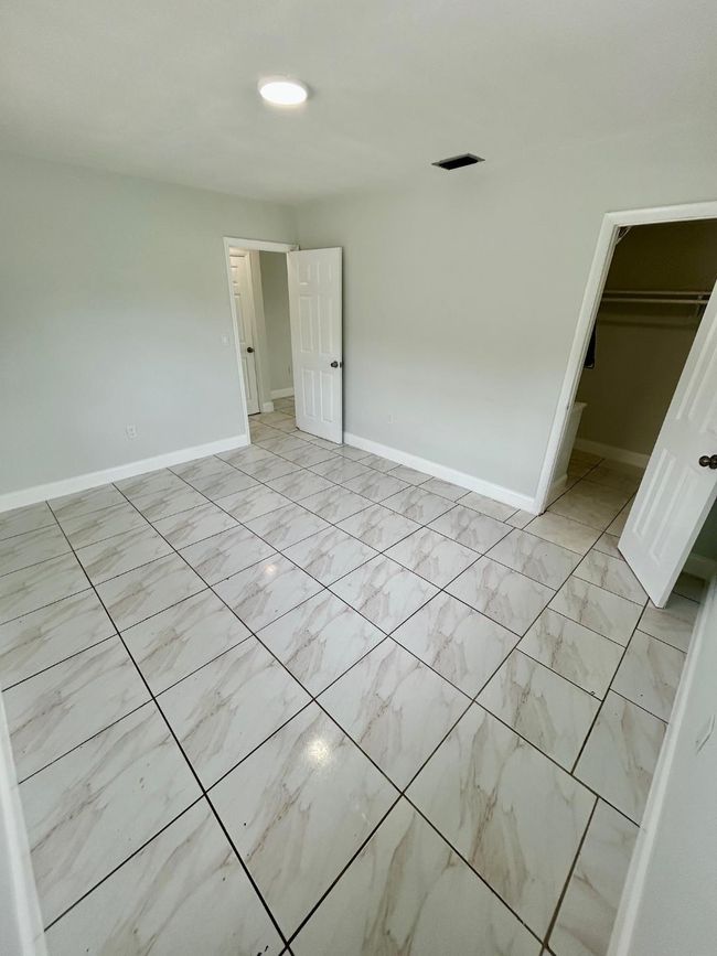 APT-1 - 7311 Venetian St, Condo with 1 bedrooms, 1 bathrooms and null parking in Miramar FL | Image 8