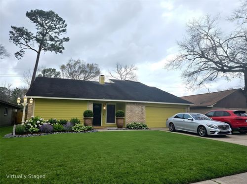 17415 Mallett St, Crosby, TX, 77532-4064 | Card Image