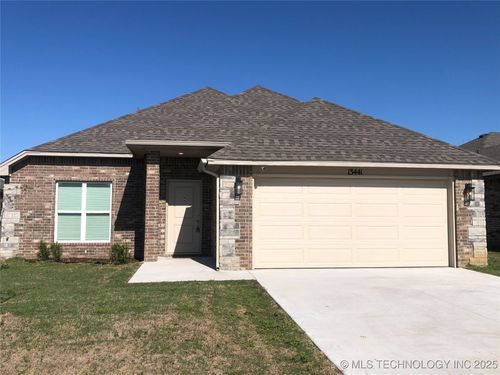 13441 N 132nd East Ave, Collinsville, OK, 74021-4450 | Card Image