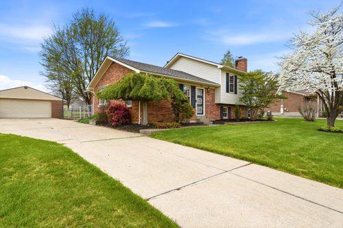 3936 Scenic Trl, Shepherdsville, KY, 40165-8933 | Card Image