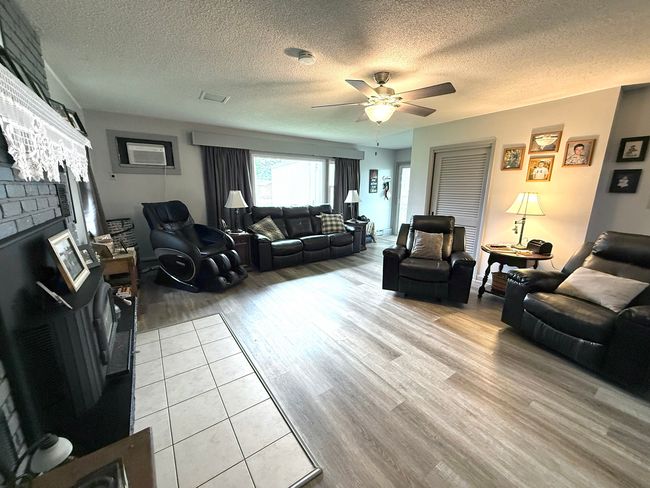 201 N Meyers Ave, House other with 4 bedrooms, 2 bathrooms and 2 parking in MILLEDGEVILLE IL | Image 13