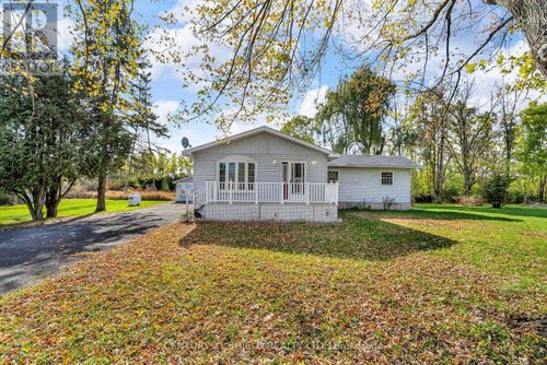 14276 Dafoe Rd, Ingleside, ON, K0C1M0 | Card Image