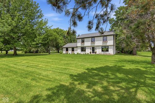 8790 E 400 S, Zionsville, IN, 46077-9515 | Card Image