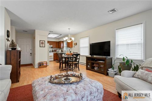 409o-409 Oxford Ln, Monroe, NJ, 08831-1720 | Card Image