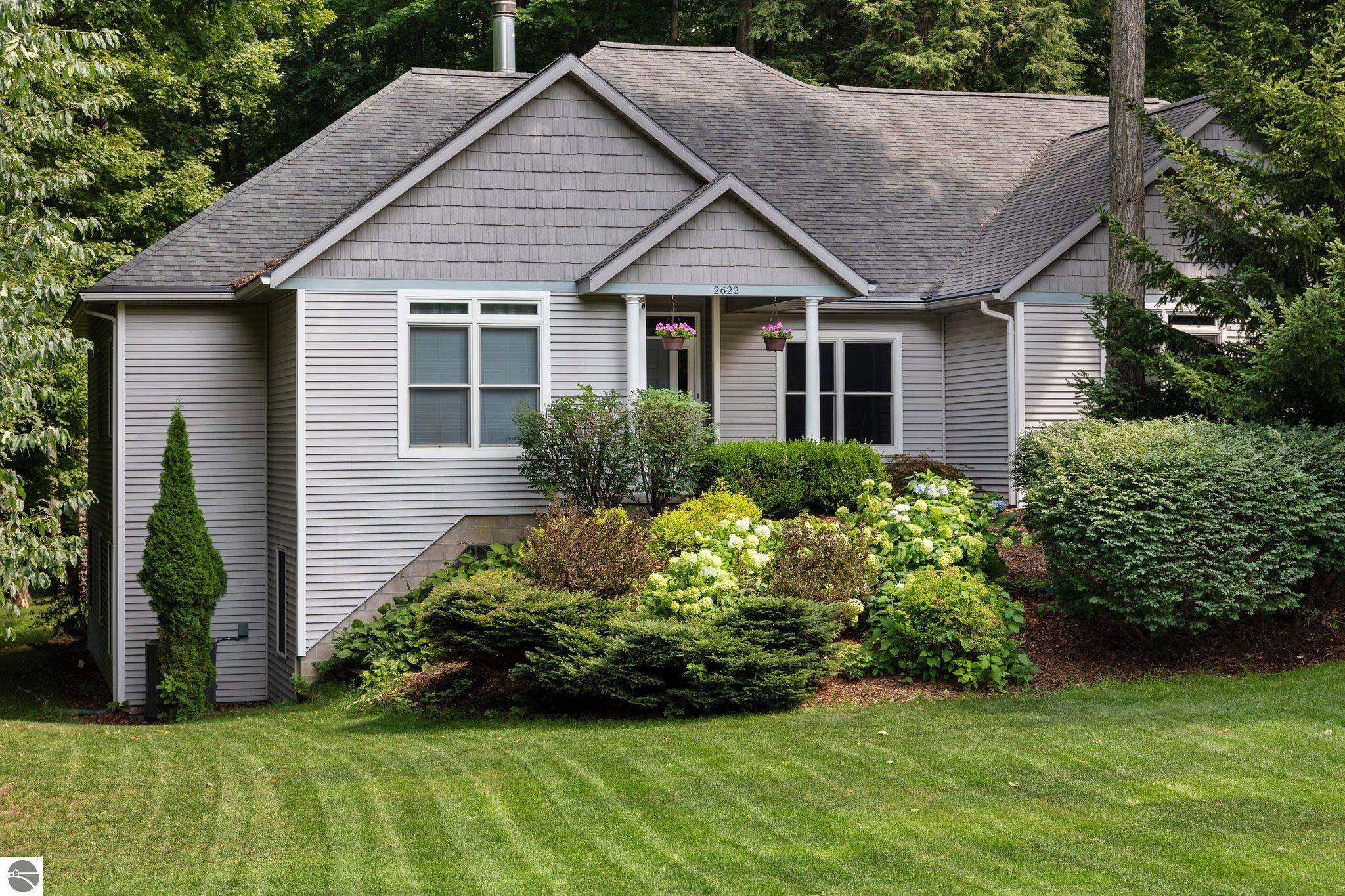 Blue Meadow Dr, Traverse City, MI 49685