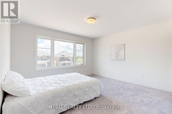 51 Sparrow Way, House other with 4 bedrooms, 4 bathrooms and 4 parking in Adjala-Tosorontio (Colgan) ON | Image 35