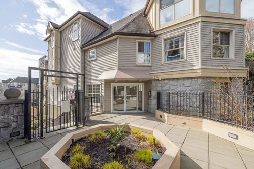 415-214 Eleventh St, New Westminster, BC, V3M4C9 | Card Image