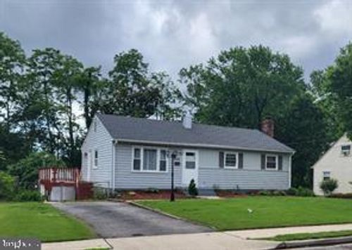 1809 Warren Dr, Woodbridge, VA, 22191-2420 | Card Image