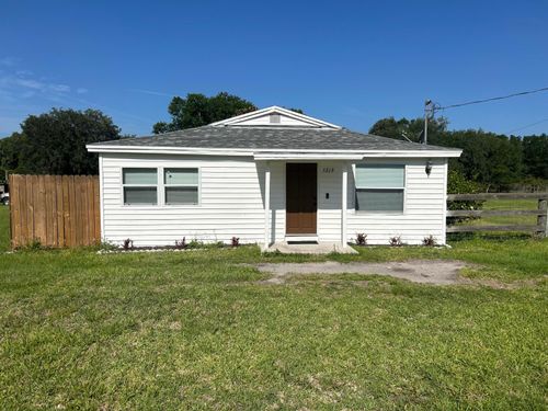 5219 N County Road 663, BOWLING GREEN, FL, 33834-8991 | Card Image
