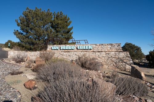 20 Via Entrada, Sandia Park, NM, 87047-9686 | Card Image