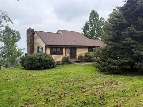 749 Cascade Trl, Fancy Gap, VA, 24328-4357 | Card Image