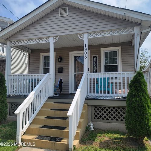 front-1806 Fernwood Rd, Lake Como, NJ, 07719-2910 | Card Image