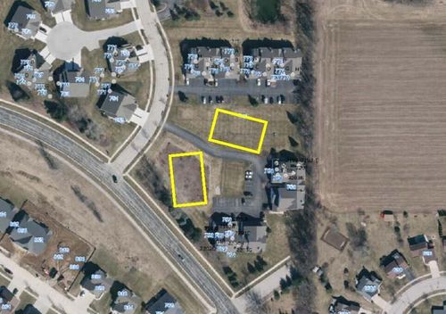 766-754 Bridlewood Drive, Hartford, WI, 53027 | Card Image