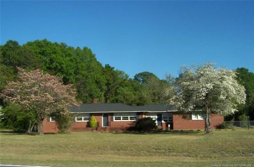 6019 Us Highway 301 S, Hope Mills, NC, 28348-8584 | Card Image