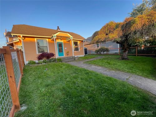 2726 Humboldt Street, Bellingham, WA, 98225 | Card Image
