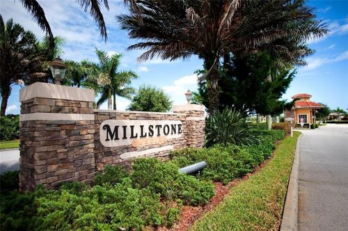 3318 Burlington Pl Sw, Vero Beach, FL, 32968-6722 | Card Image