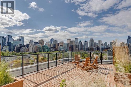 327 9a St Nw, Calgary, AB, T2N1T7 | Card Image