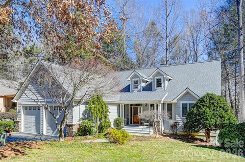 43 S Kuykendall, Hendersonville, NC, 28739-6383 | Card Image