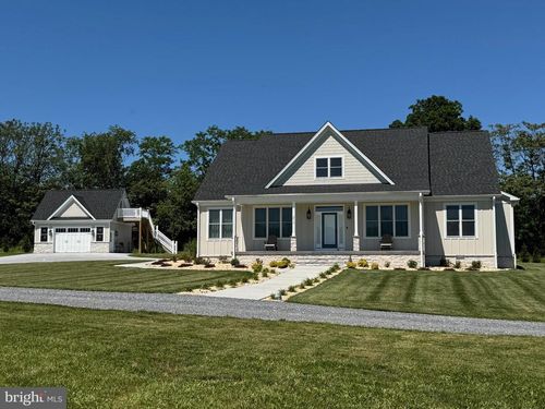 215 Forrest Dr, LURAY, VA, 22835-6539 | Card Image
