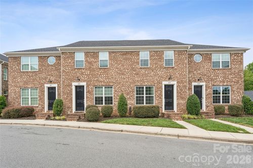 419 Beacon St Nw, Concord, NC, 28027-5349 | Card Image