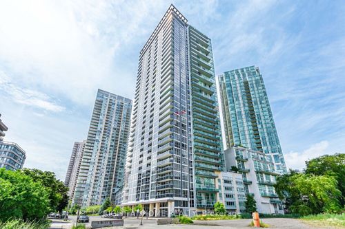 3203-223 Webb Dr, Mississauga, ON, L5B0E8 | Card Image