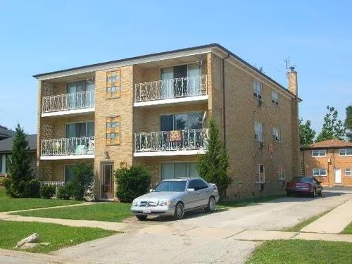9516 S Kolin Avenue, Oak Lawn, IL, 60453 | Card Image