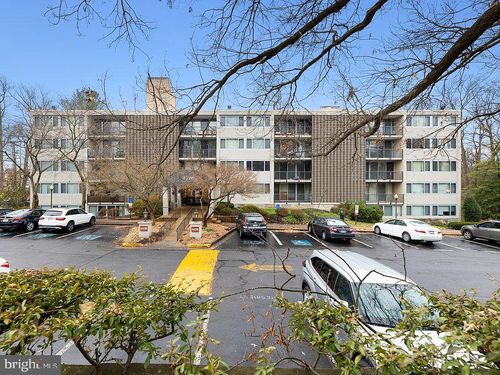 apt-24-4420 Briarwood Ct N, ANNANDALE, VA, 22003-4781 | Card Image