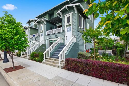 1716 3rd St, Napa, CA, 94559-2804 | Card Image
