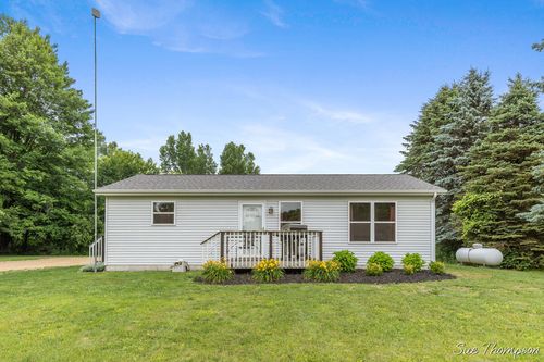 2972 W Kroman Road, UNKNOWN, MI, 48884 | Card Image