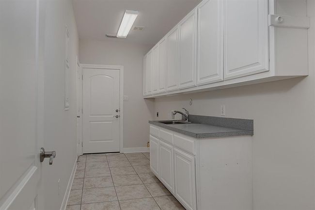 Laundry Room with additional storage | Image 23
