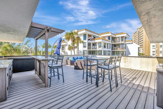 211 - 4100 N Highway A1a, Condo with 3 bedrooms, 3 bathrooms and null parking in Hutchinson Island FL | Image 45