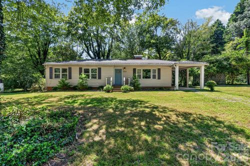 7257 Sherrills Ford Rd, Sherrills Ford, NC, 28673-7849 | Card Image