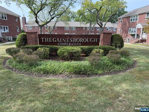 12 Gainsboro Ter, River Edge, NJ, 07661-1753 | Card Image