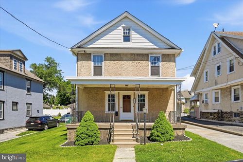 112 Ardmore Ave, UPPER DARBY, PA, 19082-2704 | Card Image