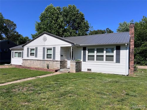 1610 Barnes St, Piedmont, MO, 63957-1003 | Card Image