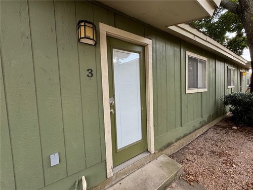 apt-5-1710 Echols St, Bryan, TX, 77801-1255 | Card Image