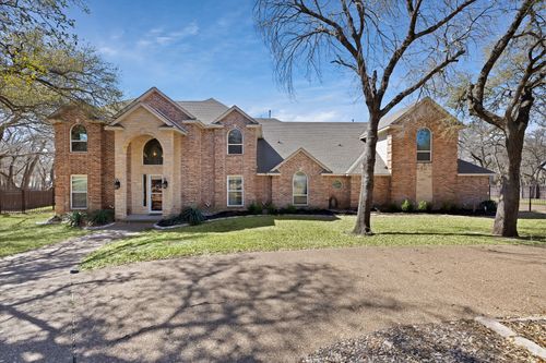119 Allie Ct, Hudson Oaks, TX, 76087-3630 | Card Image