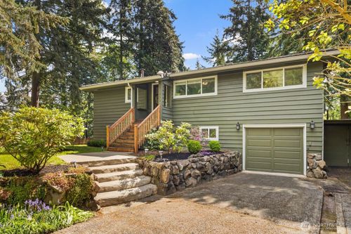 21866 35th Ave S, SeaTac, WA, 98198-6784 | Card Image