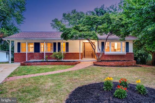 3905 Lincolnshire Street, ANNANDALE, VA, 22003 | Card Image