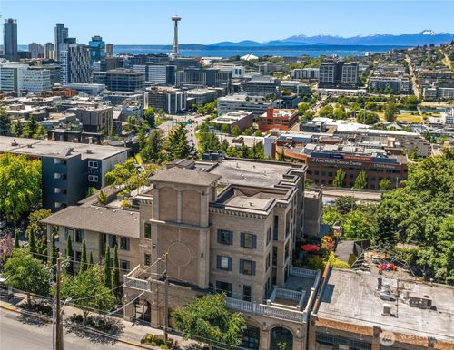 apt-305-745 Bellevue Ave E, Seattle, WA, 98102-4484 | Card Image