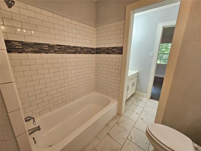 116 Charlene Dr, House other with 4 bedrooms, 2 bathrooms and null parking in Hurst TX | Image 24