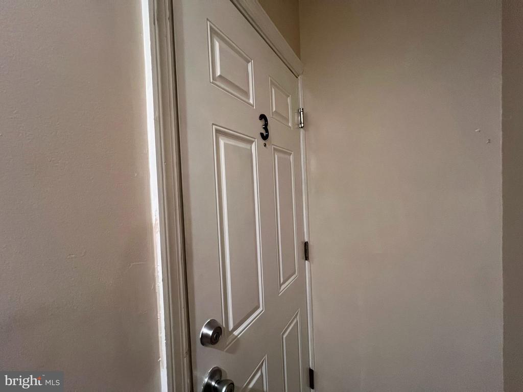 Residential Lease in TRENTON 2