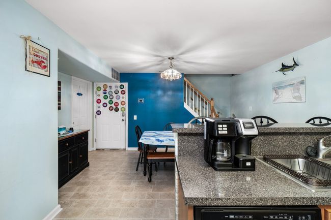102 - 309 E Poplar Ave, Townhouse with 4 bedrooms, 3 bathrooms and 2 parking in WILDWOOD NJ | Image 6