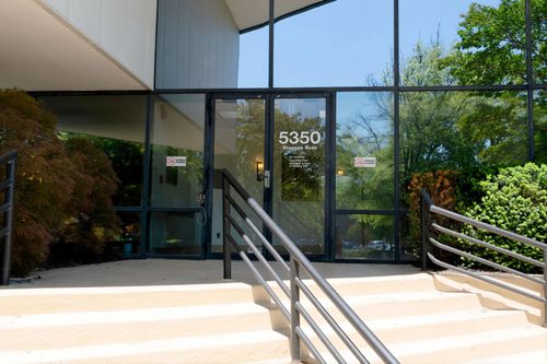 220-5350 Shawnee Road, Alexandria, VA, 22312 | Card Image